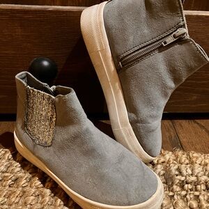 Wonder Nation Gray Kids Boots